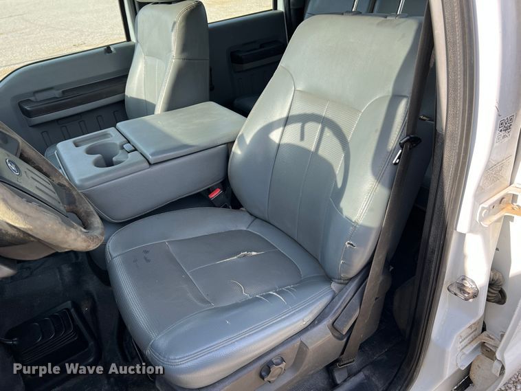 image for item KC9980 2011 Ford F450 Super Duty XL  Crew Cab utility / service truck