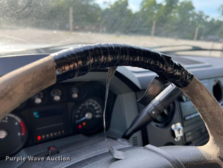 image for item KC9980 2011 Ford F450 Super Duty XL  Crew Cab utility / service truck