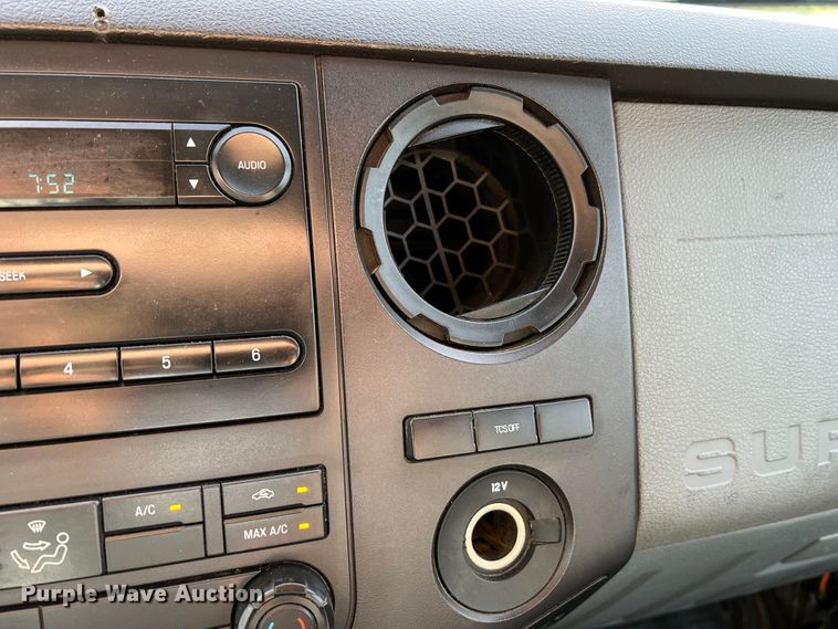 image for item KC9980 2011 Ford F450 Super Duty XL  Crew Cab utility / service truck