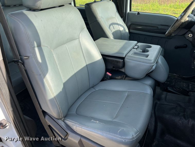 image for item KC9980 2011 Ford F450 Super Duty XL  Crew Cab utility / service truck