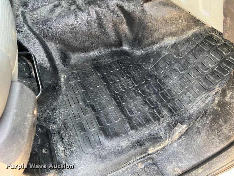 image for item KC9980 2011 Ford F450 Super Duty XL  Crew Cab utility / service truck