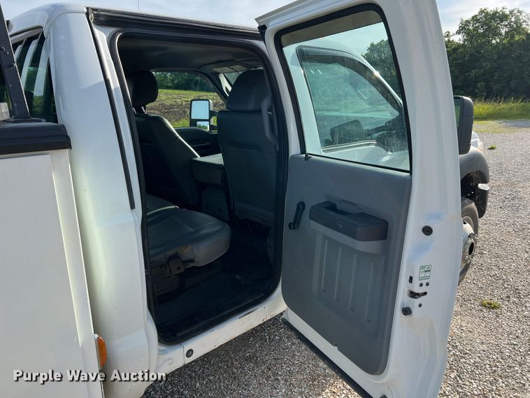 image for item KC9980 2011 Ford F450 Super Duty XL  Crew Cab utility / service truck