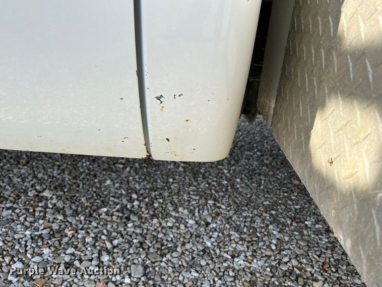 image for item KC9980 2011 Ford F450 Super Duty XL  Crew Cab utility / service truck