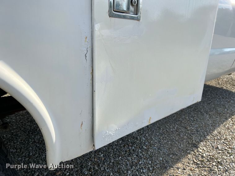 image for item KC9980 2011 Ford F450 Super Duty XL  Crew Cab utility / service truck