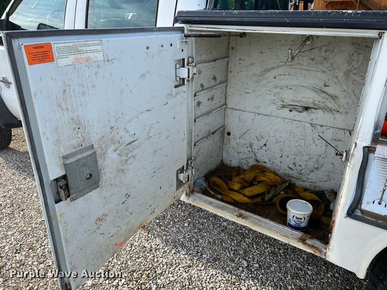 image for item KC9980 2011 Ford F450 Super Duty XL  Crew Cab utility / service truck