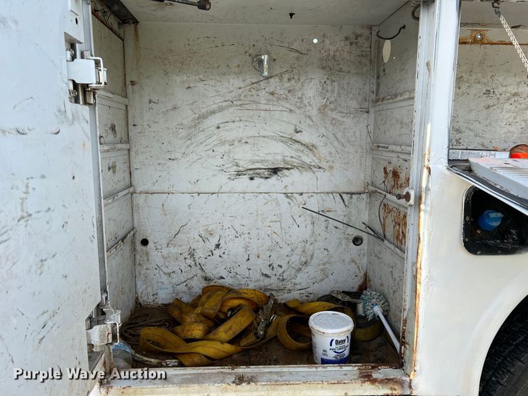 image for item KC9980 2011 Ford F450 Super Duty XL  Crew Cab utility / service truck