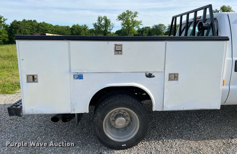 image for item KC9980 2011 Ford F450 Super Duty XL  Crew Cab utility / service truck