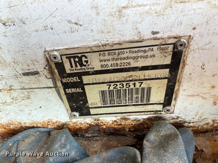 image for item KC9980 2011 Ford F450 Super Duty XL  Crew Cab utility / service truck