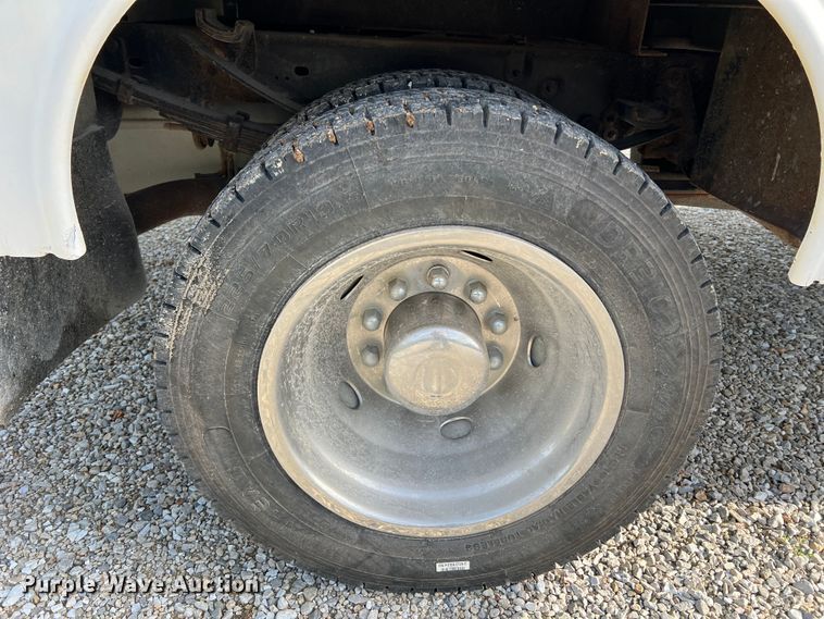 image for item KC9980 2011 Ford F450 Super Duty XL  Crew Cab utility / service truck