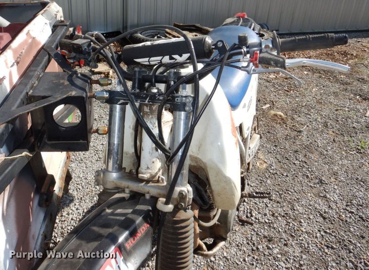image for item KD9891 Honda XR600R  motorcycle