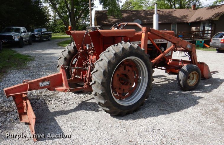 image for item KD9892 Farmall 656  tractor