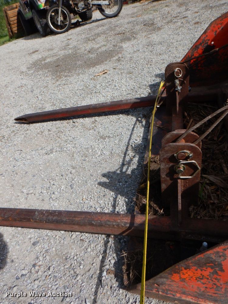 image for item KD9892 Farmall 656  tractor