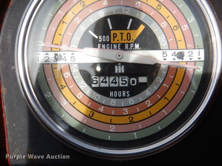 image for item KD9892 Farmall 656  tractor