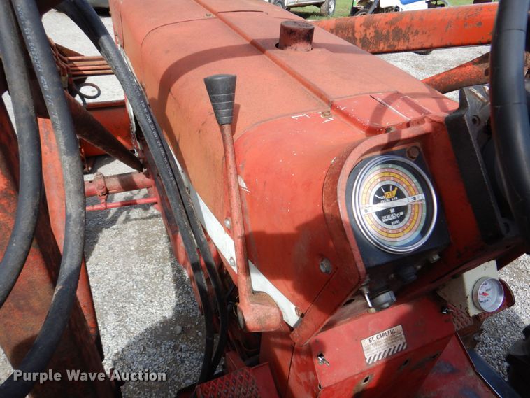 image for item KD9892 Farmall 656  tractor