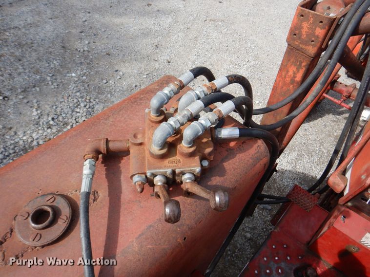 image for item KD9892 Farmall 656  tractor