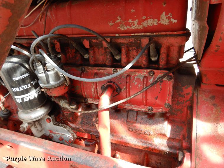 image for item KD9892 Farmall 656  tractor