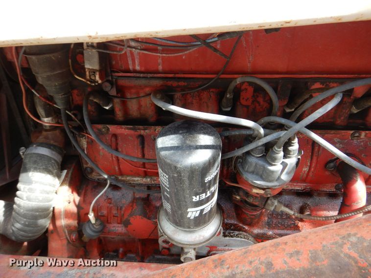 image for item KD9892 Farmall 656  tractor