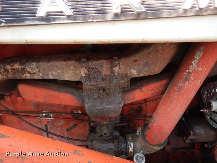 image for item KD9892 Farmall 656  tractor