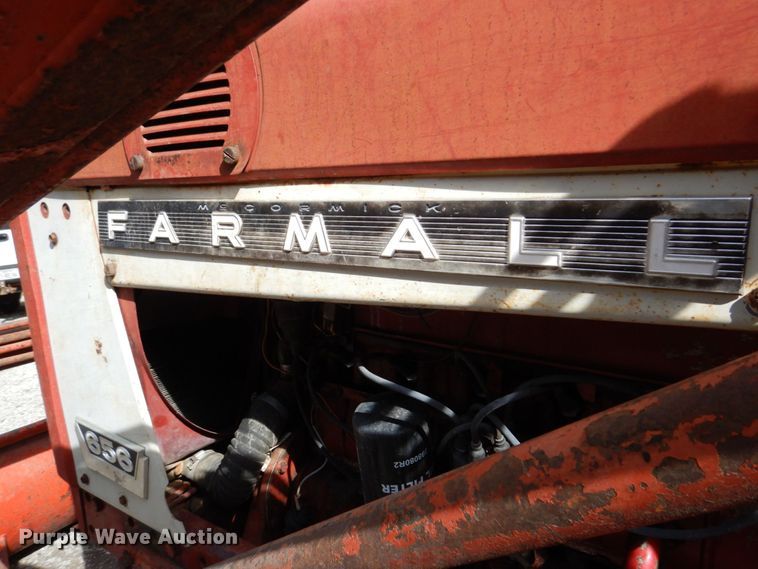 image for item KD9892 Farmall 656  tractor