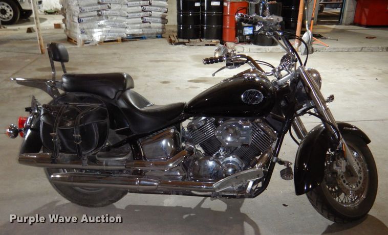 image for item KD9893 2003 Yamaha XVS1100  motorcycle