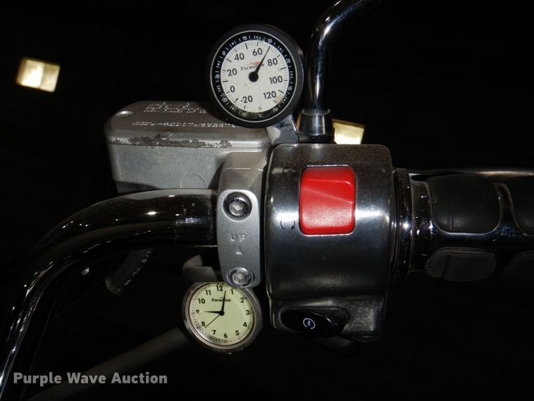 image for item KD9893 2003 Yamaha XVS1100  motorcycle