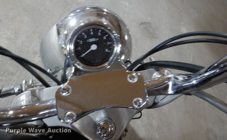 image for item KD9893 2003 Yamaha XVS1100  motorcycle