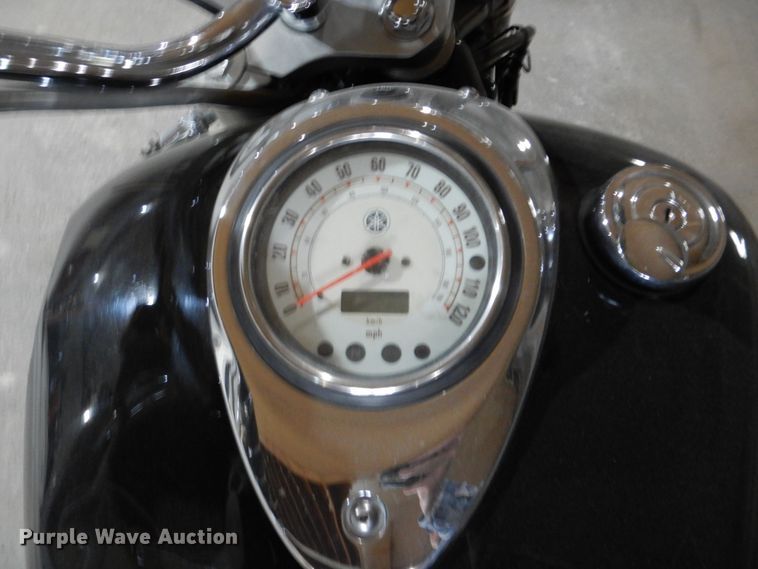 image for item KD9893 2003 Yamaha XVS1100  motorcycle