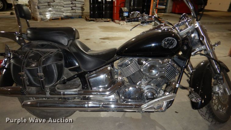 image for item KD9893 2003 Yamaha XVS1100  motorcycle