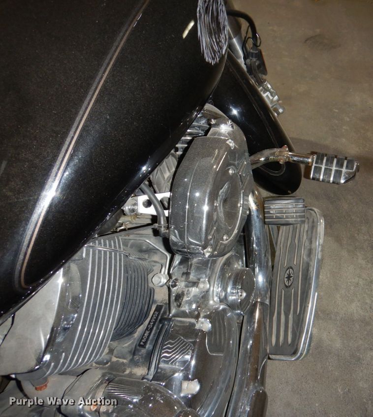 image for item KD9893 2003 Yamaha XVS1100  motorcycle