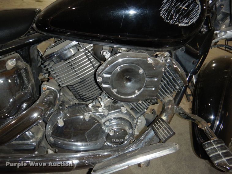 image for item KD9893 2003 Yamaha XVS1100  motorcycle