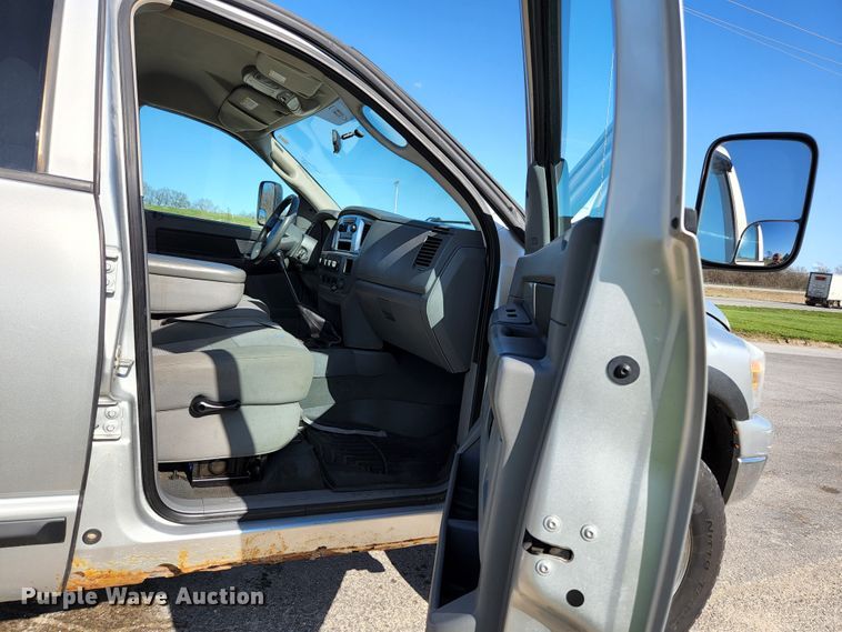 image for item KE9794 2008 Dodge Ram 2500HD  Mega Cab pickup truck