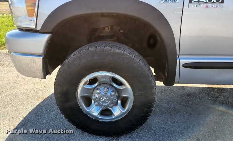 image for item KE9794 2008 Dodge Ram 2500HD  Mega Cab pickup truck