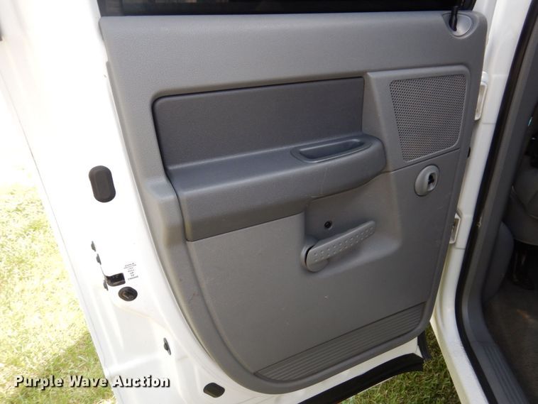 image for item KR9354 2006 Dodge Ram 2500 HD SLT Laramie  Quad Cab pickup truck