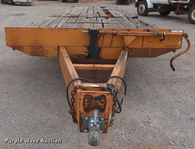 image for item KR9880 2007 Econoline SP1825TE  tilt deck equipment trailer