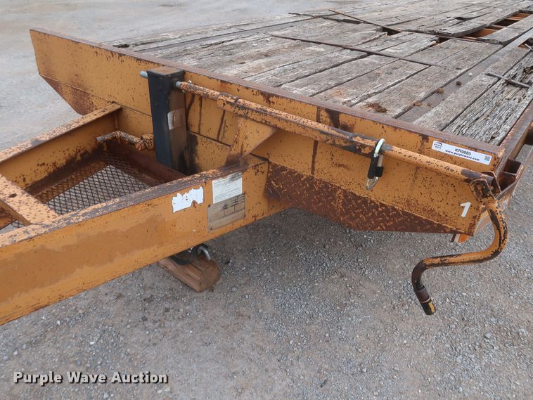 image for item KR9880 2007 Econoline SP1825TE  tilt deck equipment trailer