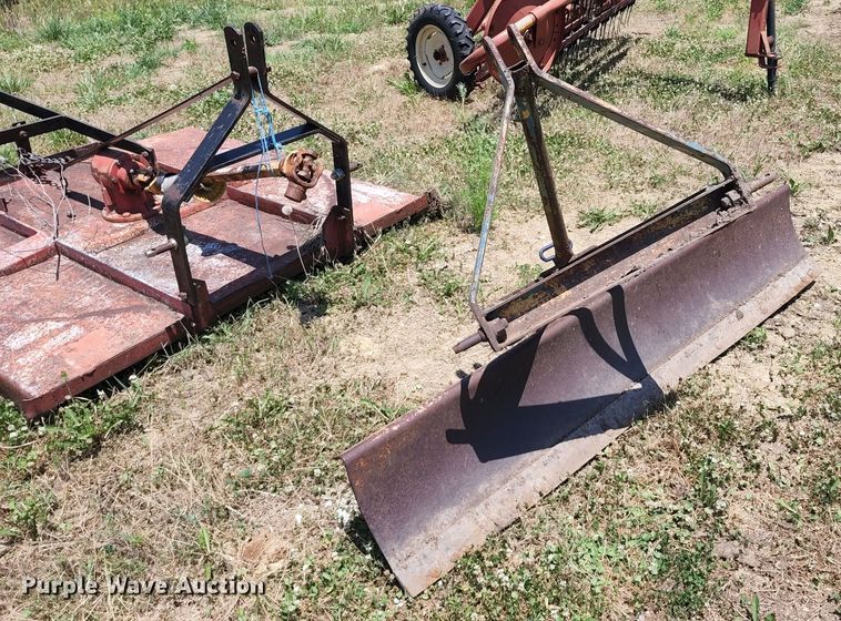 image for item KT9892 Blade and rotary mower