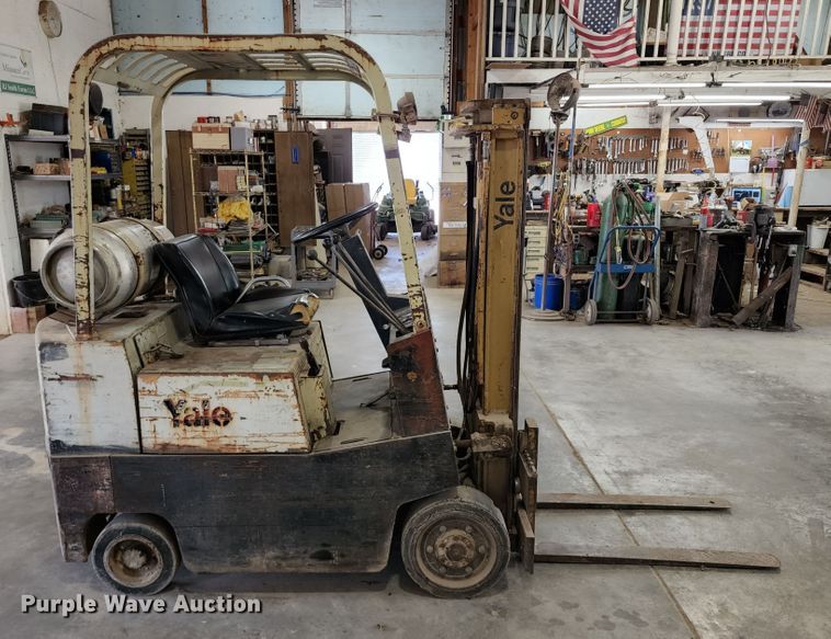 image for item KT9894 Yale GLC030UAD071  forklift