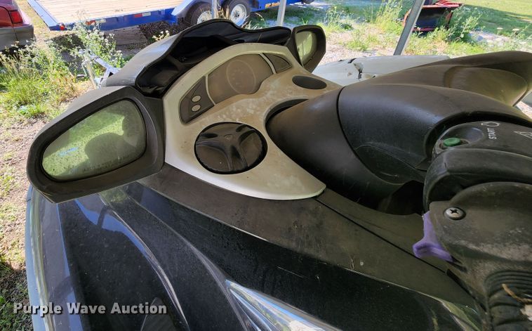 image for item KU9366 2007 Yamaha  personal watercraft