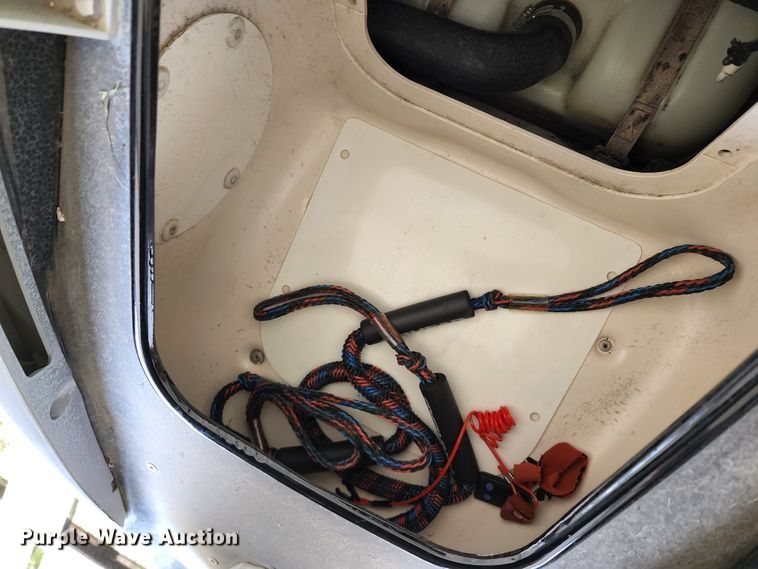 image for item KU9366 2007 Yamaha  personal watercraft