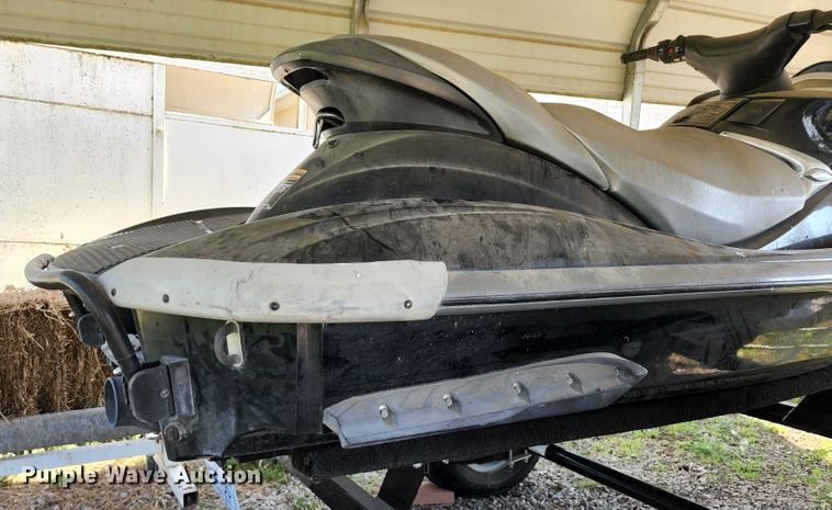 image for item KU9366 2007 Yamaha  personal watercraft