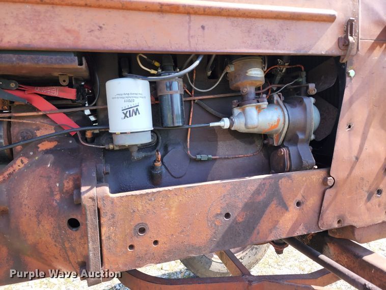 image for item KU9368 Allis-Chalmers D14  tractor