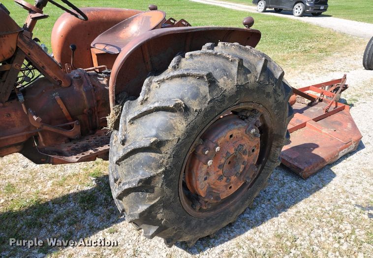 image for item KU9368 Allis-Chalmers D14  tractor