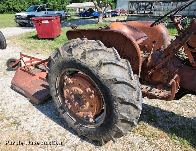 image for item KU9368 Allis-Chalmers D14  tractor