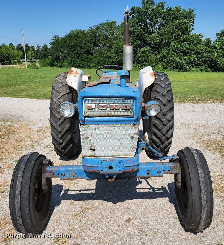 image for item KU9369 Ford 4000  tractor