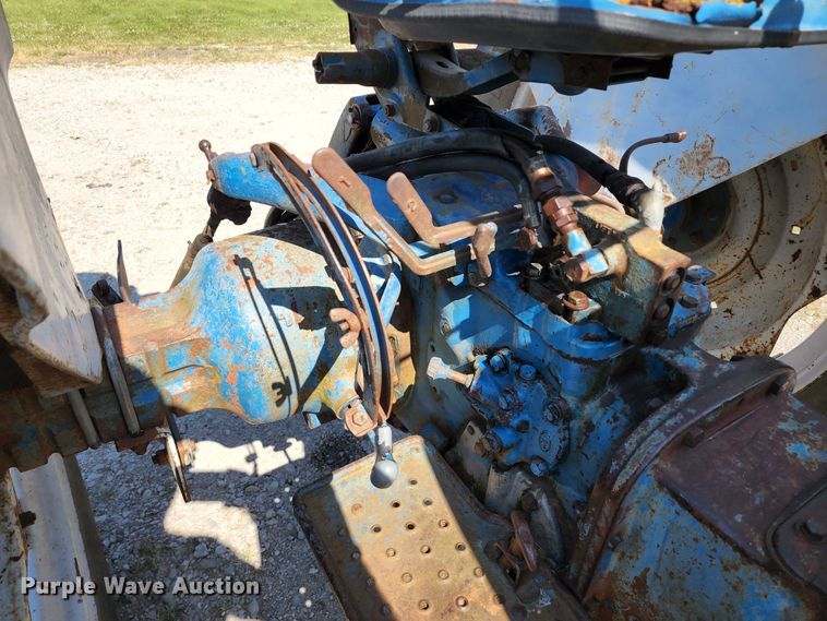 image for item KU9369 Ford 4000  tractor
