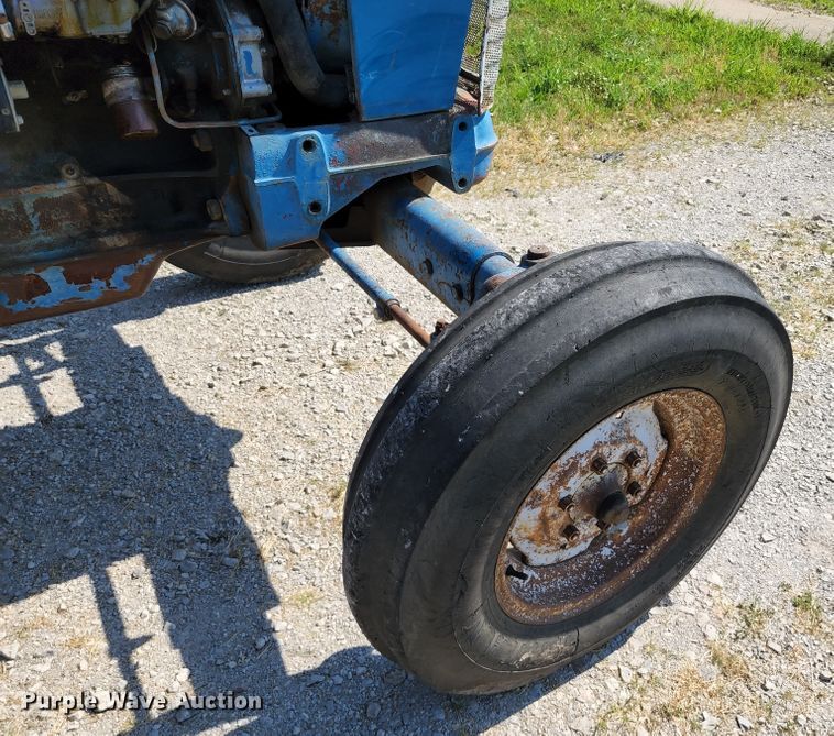 image for item KU9369 Ford 4000  tractor