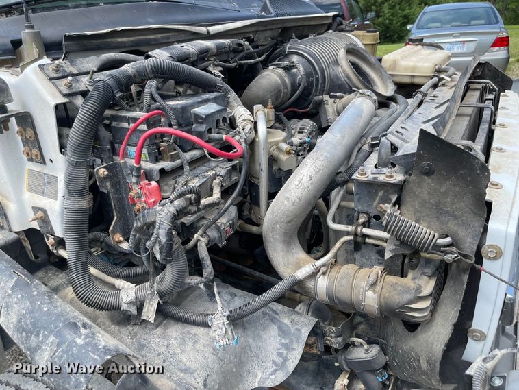 image for item LF9019 2006 Chevrolet C4500  flatbed truck