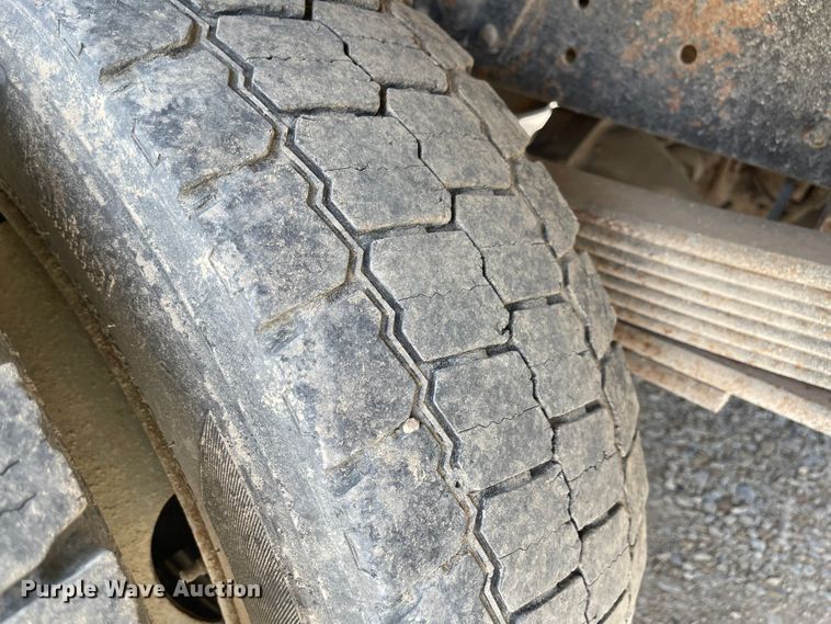 image for item LF9019 2006 Chevrolet C4500  flatbed truck