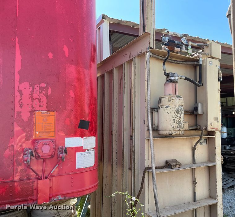 image for item LF9029 Cardboard baler