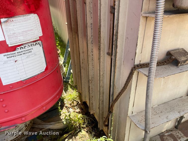 image for item LF9029 Cardboard baler